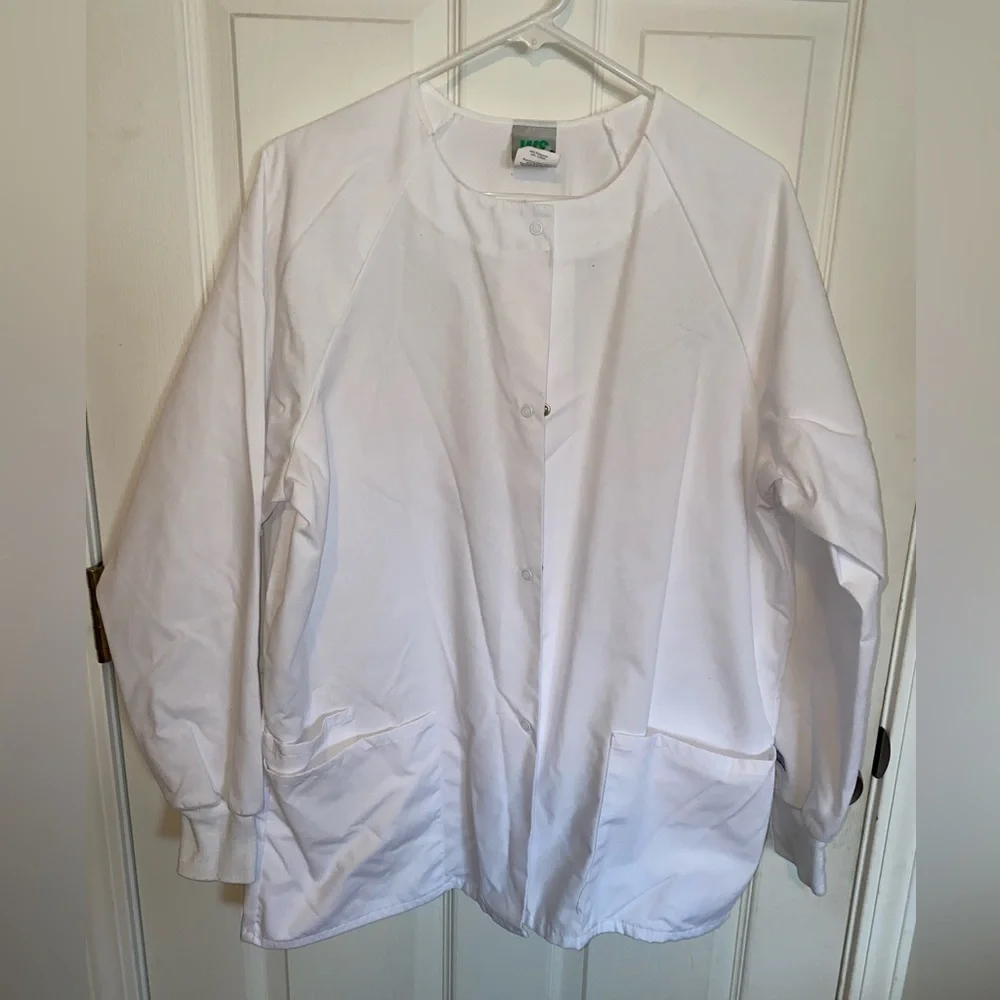 Scrub jacket - Picture 1 of 4
